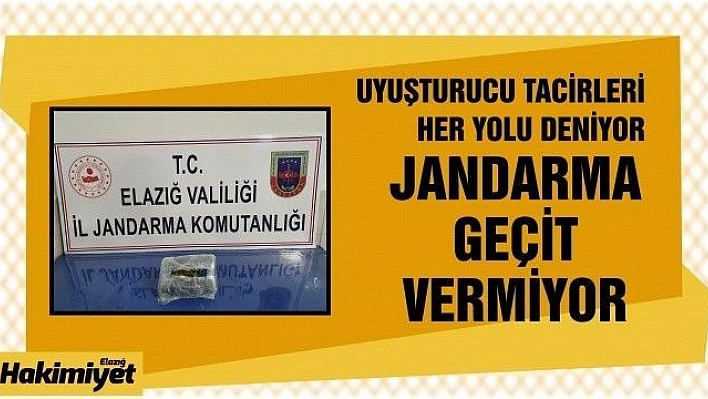 Ticari taksi ile esrar getiren şüpheli yakalandı