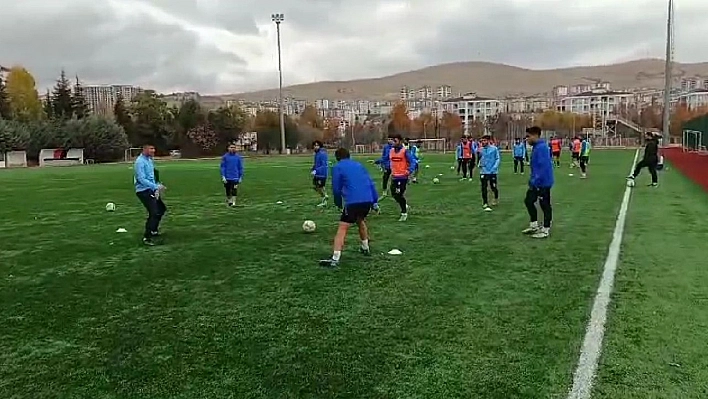 23 Elazığ FK, Bursaspor maçı hazırlıklarını sürdürüyor