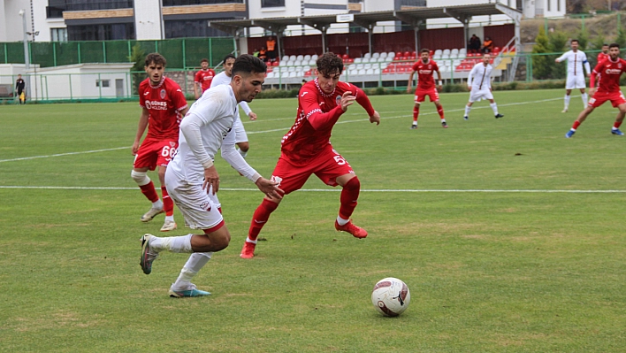 23 Elazığ, Trabzon'da bitiriyor