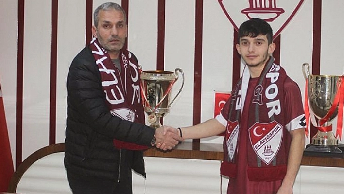 4 futbolcu daha resmen Elazığspor'da