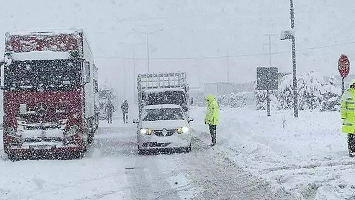 6 İl'de ağır taşıtların trafiğe çıkması yasaklandı