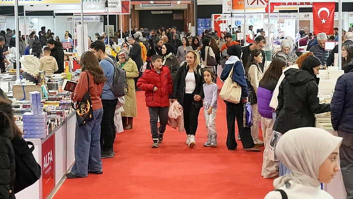 6. Kitap Fuarı'nda, değerli kalemler Elazığlılarla buluşuyor