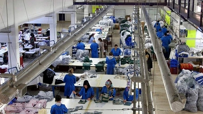 600 bin kamu işçisi için ilk zam teklifi belli oldu