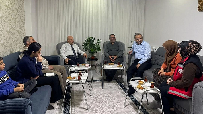 Aile ve Sosyal Hizmetler Bakanlığı personeli şehit aileleri ile iftarda buluştu