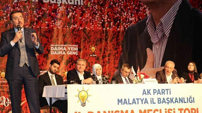 AK Parti ' Daraltılmış İl Danışma Meclisi' toplantısı yapıldı