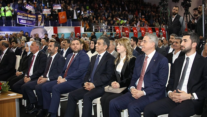 AK Parti Elazığ'da milletvekili adaylarını tanıttı