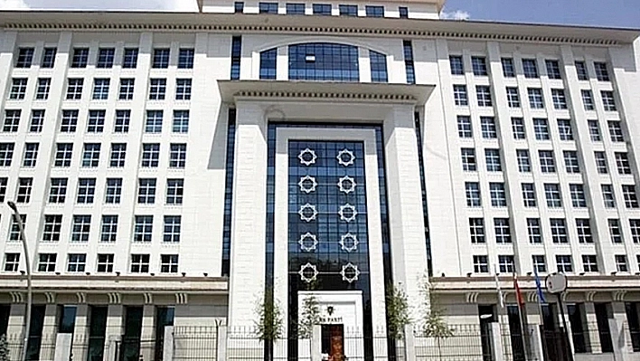 AK Parti İlçe Başkanı görevinden istifa etti!
