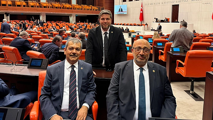 Ak Partili Vekiller Bir Arada
