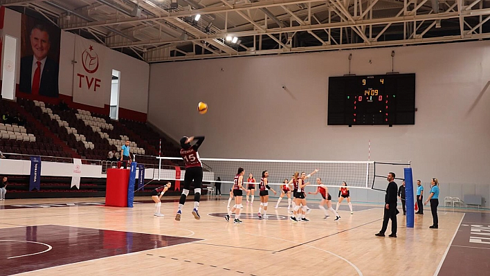 ALS Voleybol 3-0 Bordospor