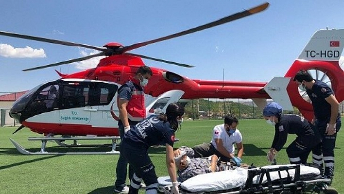 Ambulans helikopter hayat kurtarıyor