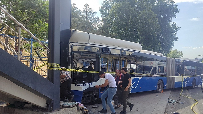 Ankara'da zincirleme kaza: 20 yaralı