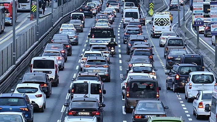 Araç sahipleri dikkat! Resmi Gazete'de yayımlandı, artık zorunlu olacak