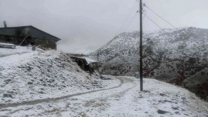 Arapgir'de kar etkili oldu