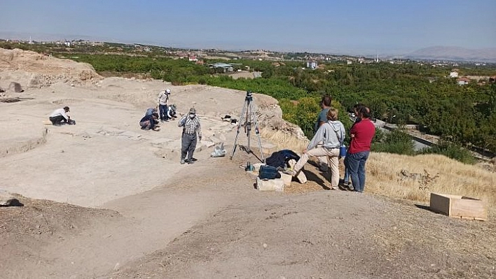 Arslantepe Höyüğü kazılarında 5 bin yıllık tohumlar ortaya çıkarıldı