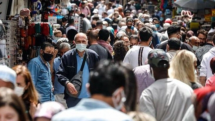 Aşı olmayanları zorlayacak yaptırımlar gündemde