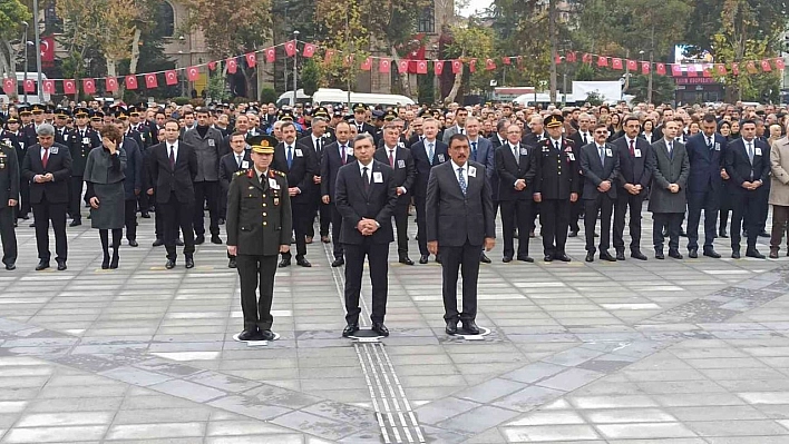 Atatürk vefatının 84. yıl dönümünde Malatya 'da da anıldı