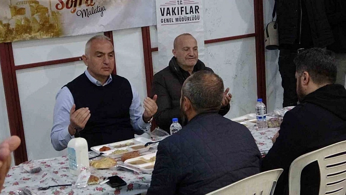 Bakan Ersoy: 'Bu afeti el ele vererek birlikte atlatacağız'