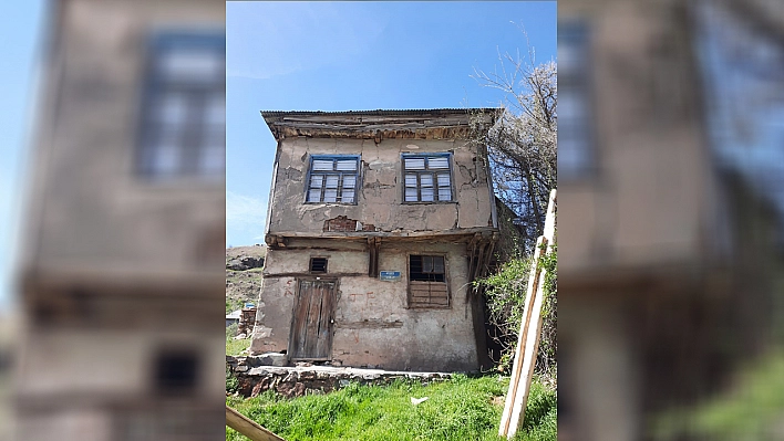 Bakır-Maden-Der Başkanı Seyrek'ten, Maden'deki 26 Kültür Varlığı İçin Koruma Vurgusu