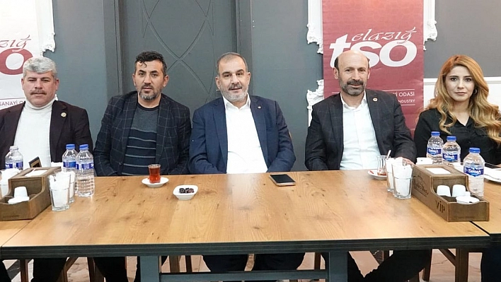 Başkan Alan'dan Mahalle Muhtarlarına İftar Yemeği