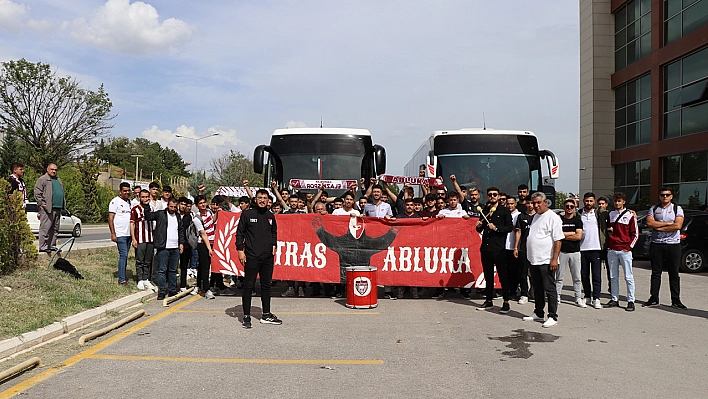 Başkan Alan'ın Tahsis Ettiği Otobüsler Yola Çıktı