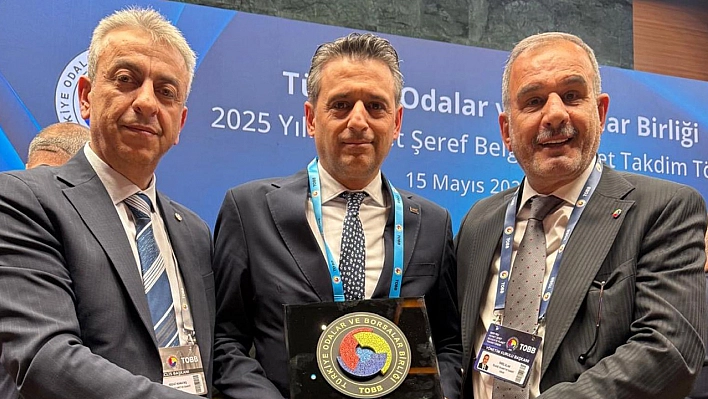 Başkan alan, TOBB 2025 yılı Hizmet Şeref Belgesi Takdim Töreni'ne katıldı
