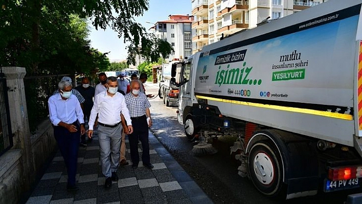 Başkan Çınar, temizlik çalışmalarını inceledi