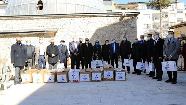 Başkan Güder, 10 bin çocuğun yüzünü güldürdü