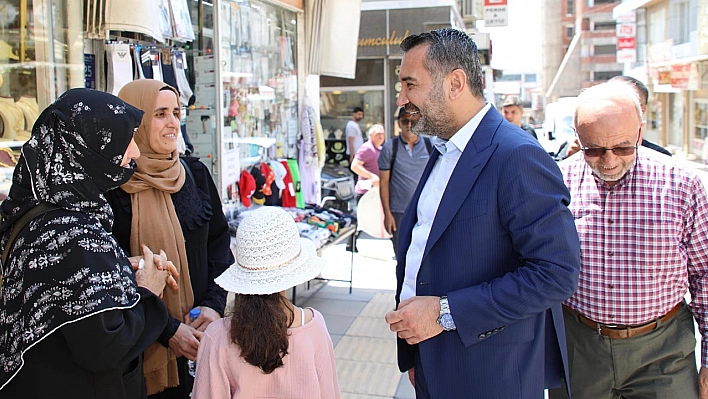 Başkan Şerifoğulları: 'Elazığ Belediyesi Olarak Esnaflarımız ve Vatandaşlarımız İçin Sahadayız'