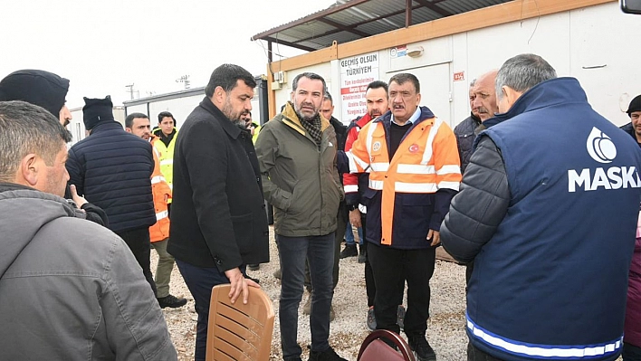 Başkan Şerifoğulları, Malatya'da Depremzedelerle Bir Araya Geldi