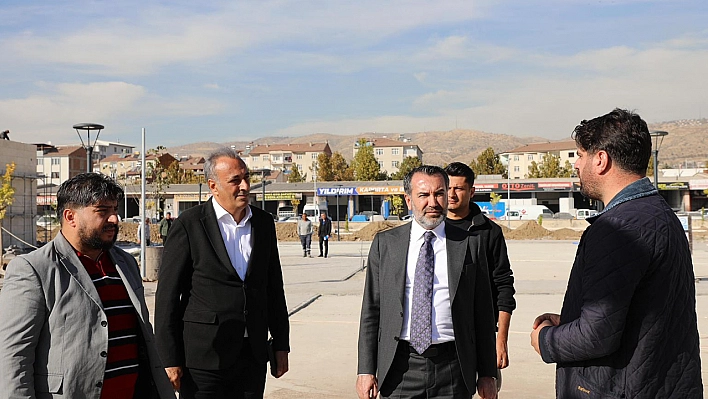 Başkan Şerifoğulları Seksenler Sokağı'nda incelemelerde bulundu