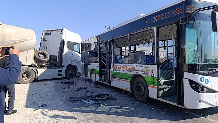 Baskil'de feci kaza: Çok sayıda yaralı var...