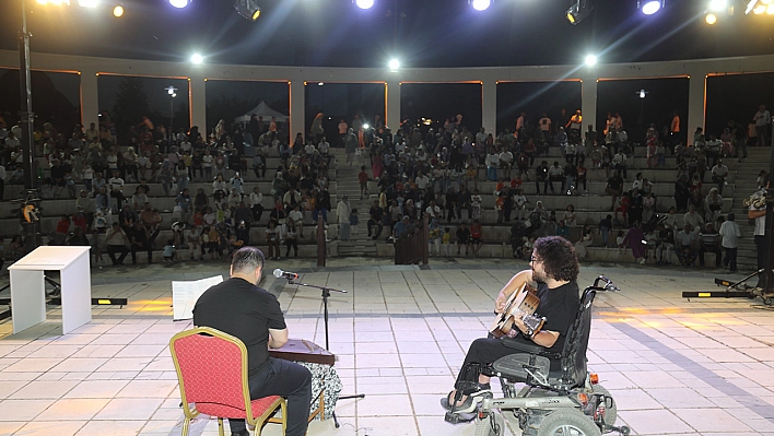 Belediyenin tiyatro şenliği Elazığ'da sanat rüzgarı estirdi