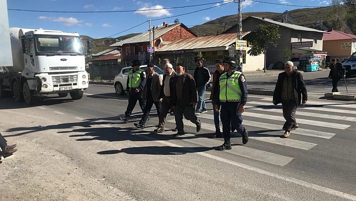 Bingöl'de 'yaya önceliği ve güvenliği' uygulamaları sürüyor