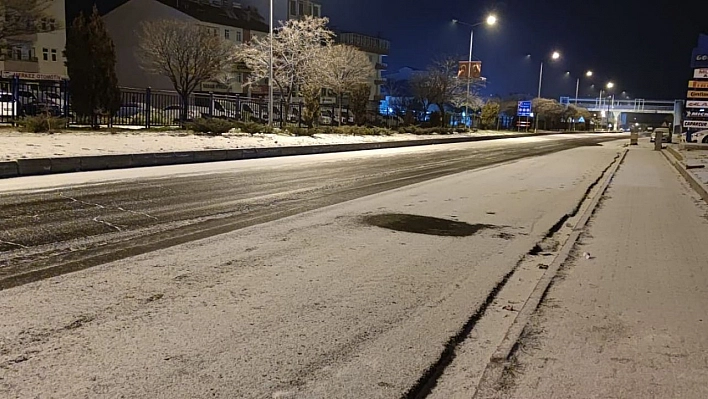 Bingöl'de beklenen kar yine yağmadı