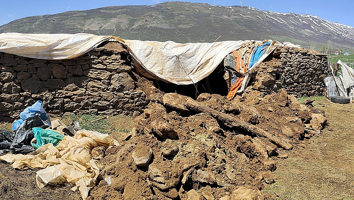 Bingöl'de sağanak hayatı felç etti