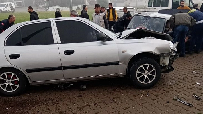 Bingöl'de trafik kazası: 6 yaralı