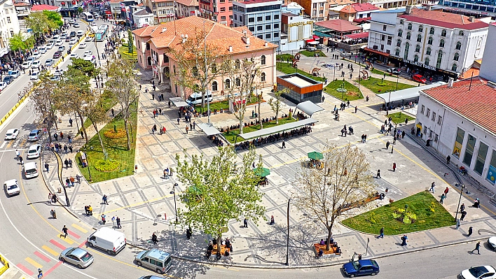 Birçok ili geride bıraktık, Elazığ 'Tekle' Lider