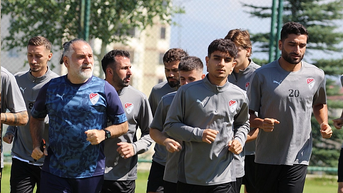 Bordo beyazlı günler başlıyor