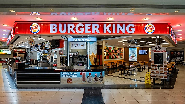 Boykota dayanamayan Burger King adını değiştirdi!