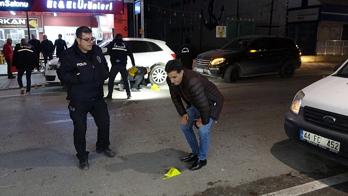 Cadde Ortasında Kurşun Yağmuruna Tutuldu