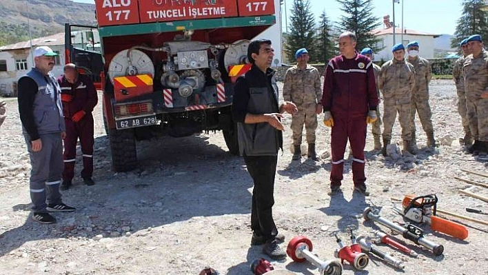 Çemişgezek'te jandarma ve güvenlik korucularına yangınla mücadele eğitimi