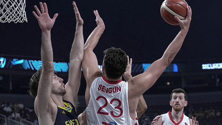 Çeyrek finaldeyiz! A Milli Erkek Basketbol Takımı, İsveç'i yıktı
