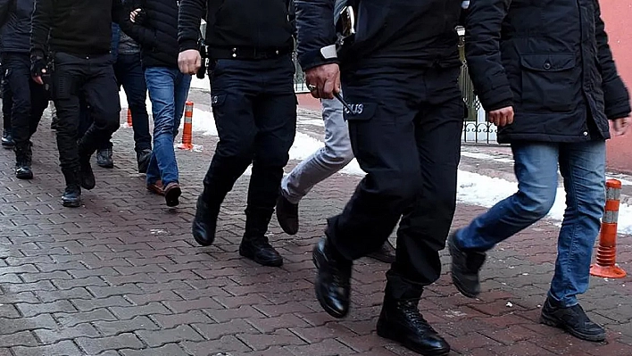 CHP Belediye'lerine operasyon düzenlendi