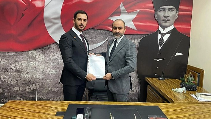 CHP Elazığ gençliği Akkoç'a emanet