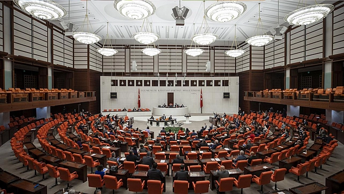 CHP'nin TBMM'de sandalye sayısı 4 azaldı