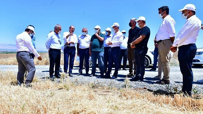 Çınar, tarımsal üretim sahasındaki faaliyetleri inceledi