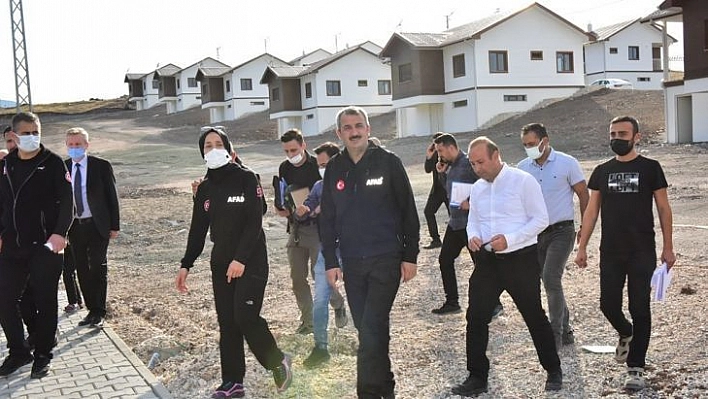 Deprem konutlarında 'teslim' müjdesi