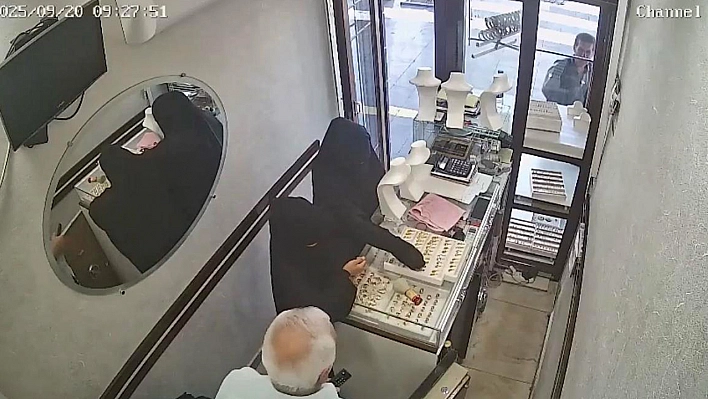 Diyarbakır'da kadınlar kuyumcudan 2,5 kilo altın çaldı