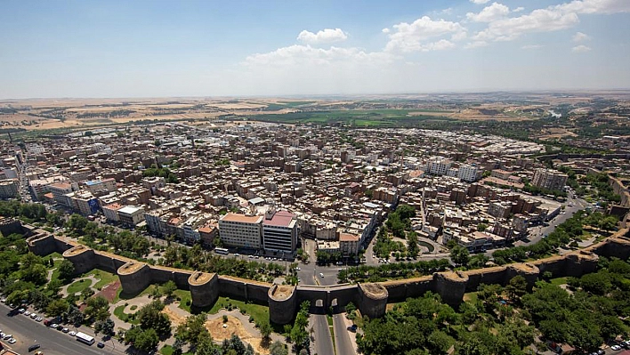 Diyarbakır İçin Sıraya Girdiler!