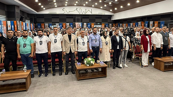 Elazığ Ak Parti Teşkilatında Ar-Ge eğitim toplantısı yapıldı